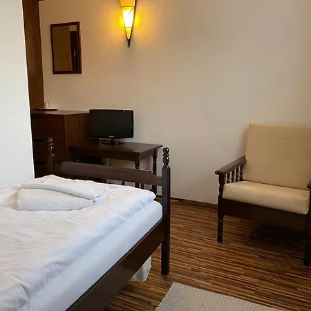 M汽车旅馆 汽车旅馆